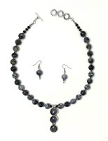 Stormy Dawn
Adriana Walker
silver/fused glass,agate
$198