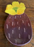 Purple Prickly Pear Spoon Rest
Robin Chlad
6" x 4"
ceramic
$60