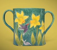 Daffodil Vase
Robin Chlad
10" x 14-1/2" x 4-1/2"
ceramic
$400